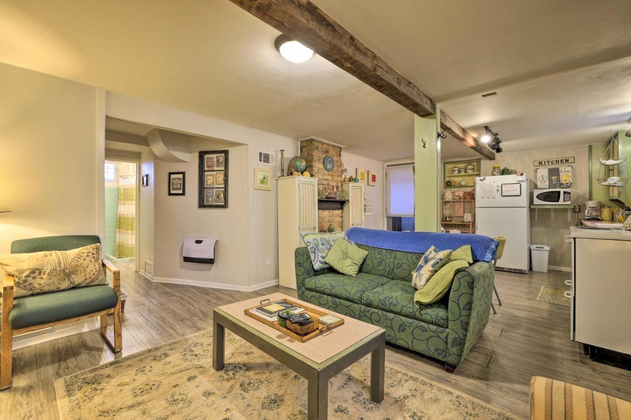 Cozy And Vintage Cedar City Apartment With Fire Pit! Ngoại thất bức ảnh
