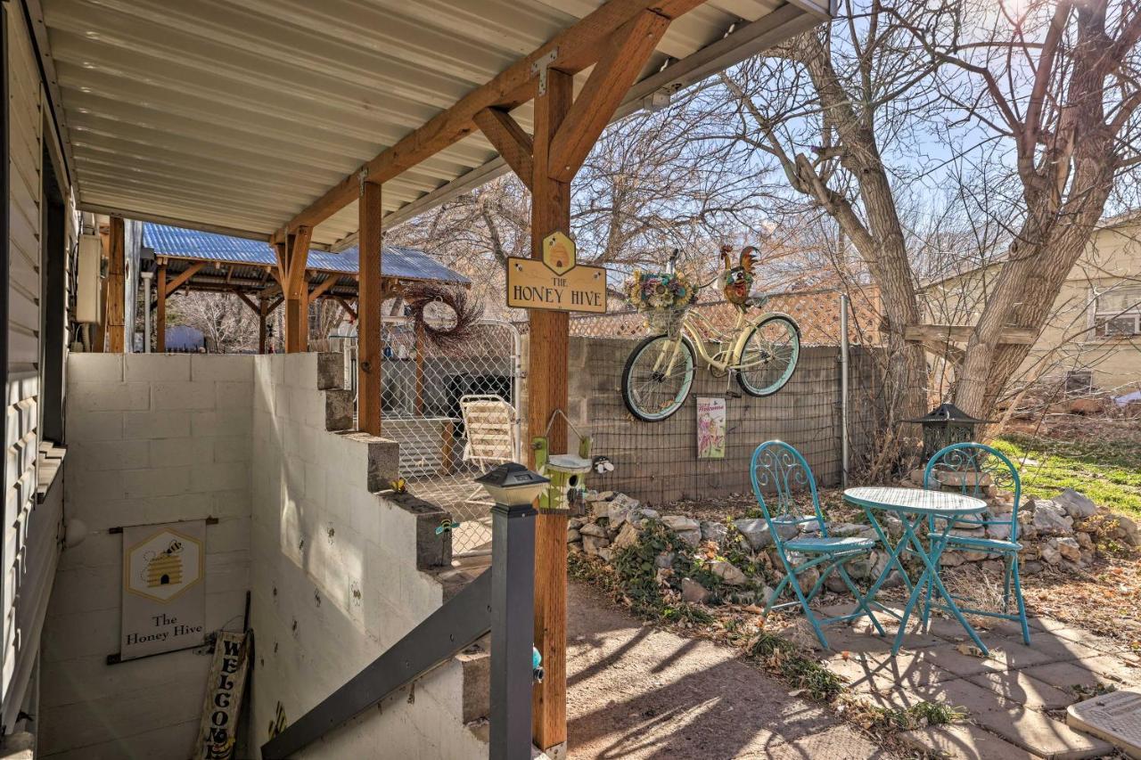 Cozy And Vintage Cedar City Apartment With Fire Pit! Ngoại thất bức ảnh