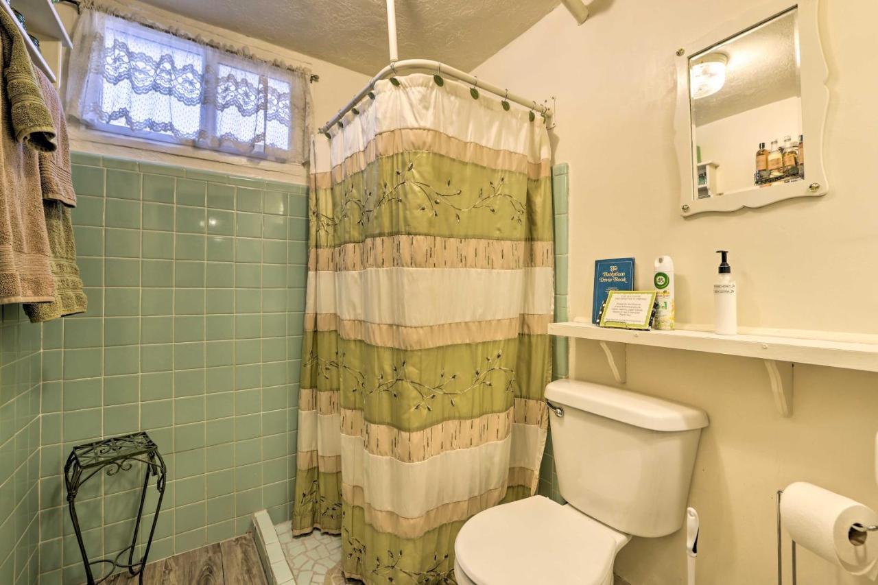 Cozy And Vintage Cedar City Apartment With Fire Pit! Ngoại thất bức ảnh